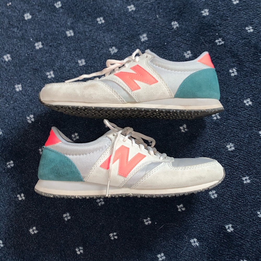new balance 420 sneakers